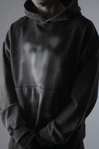 VISITORS GRAPHIC HOODIE