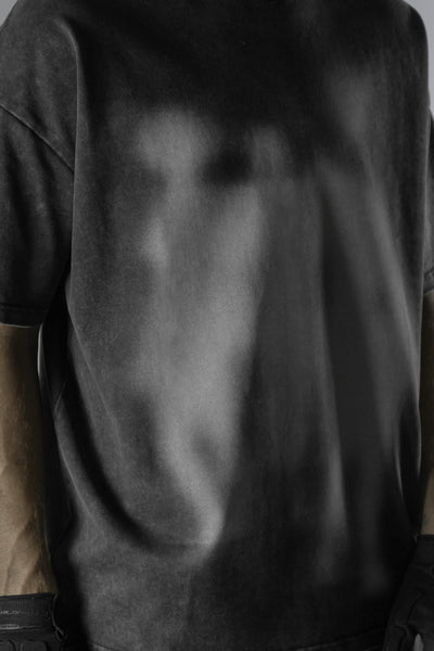 VISITORS GRAPHIC TSHIRT